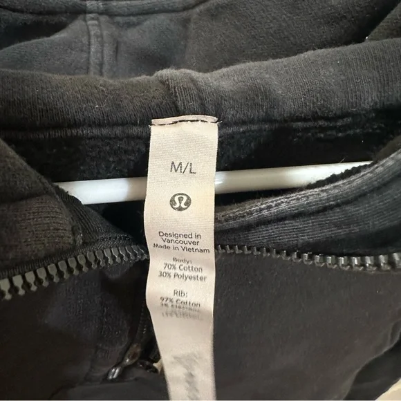 Lululemon Black Scuba Jacket - Picture 3 of 3